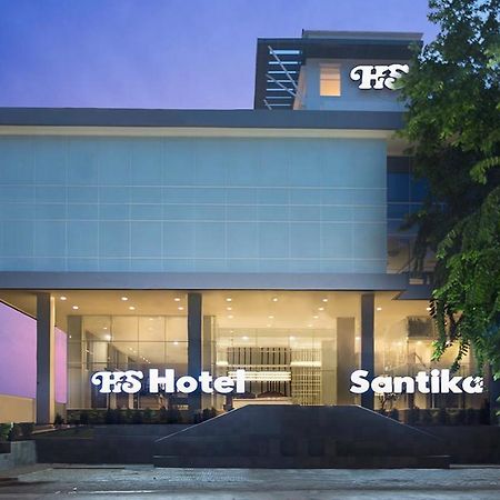 Hotel Santika Пекалонган Екстериор снимка